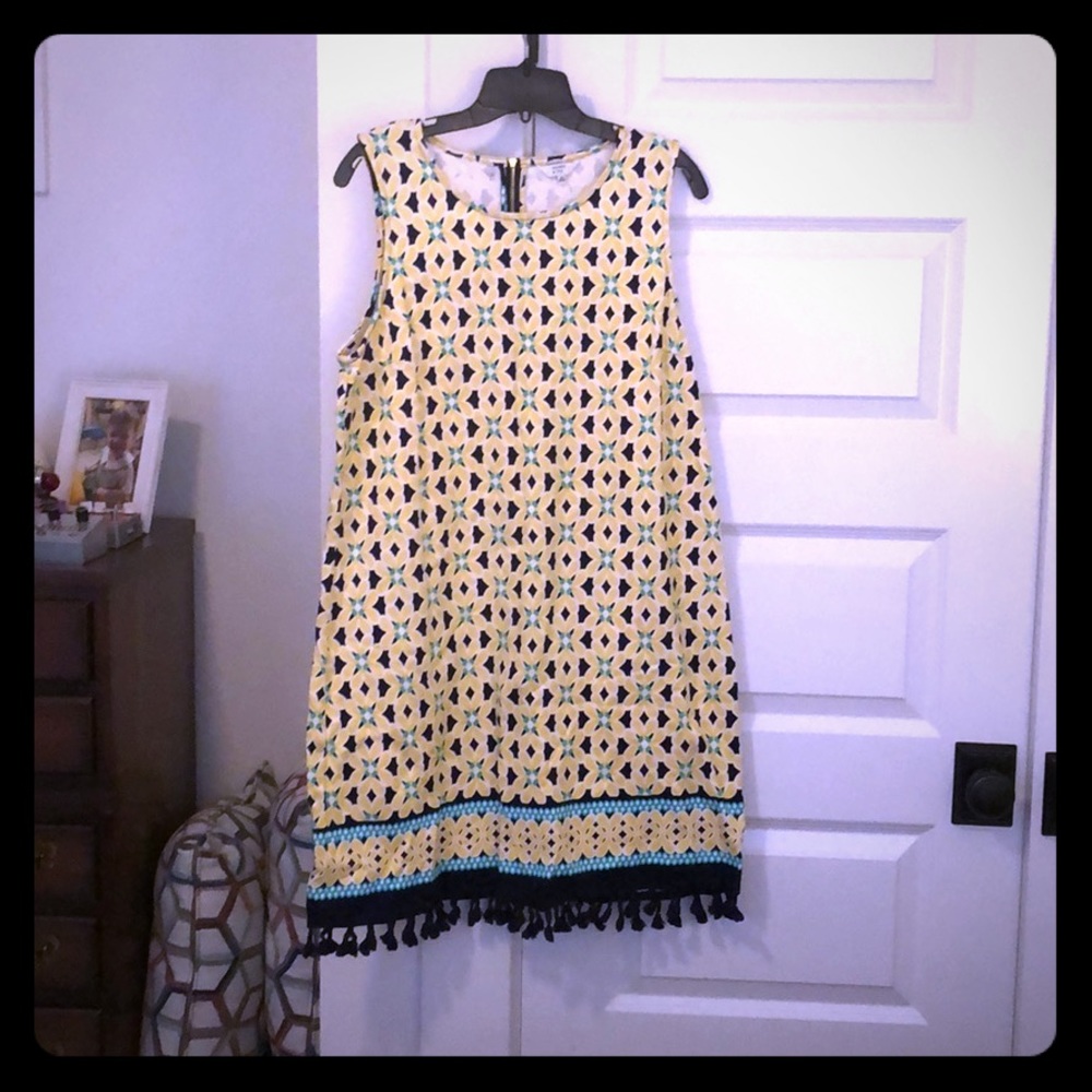 Crown & Ivy dress